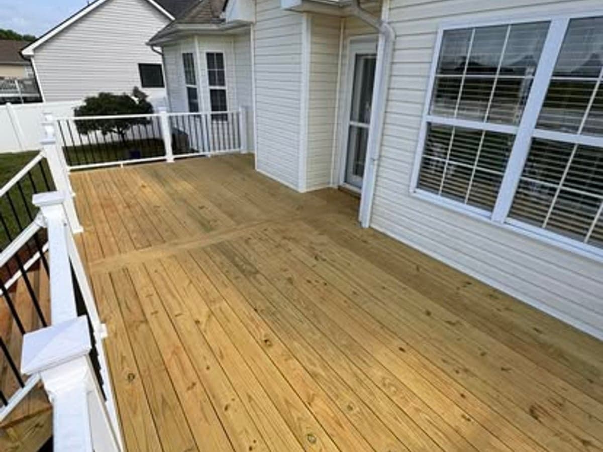 deck and porch build in Clarksville, TN by JM Home and Property Services (8)